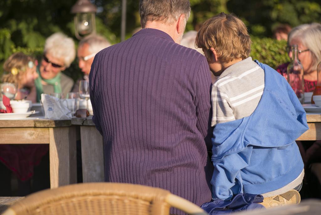 Hotel Restaurant Oortjeshekken Ooij Luaran gambar